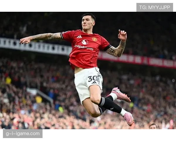 英超焦点战：拖拉机队全力争胜，强强对话引爆期待