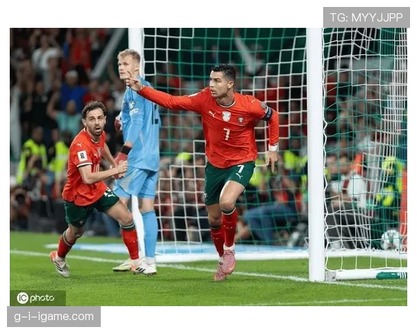 C罗加冕欧洲杯历史射手王，状态回暖再书传奇