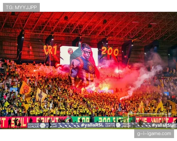 C罗任意球判罚引争议，球迷热议裁判尺度