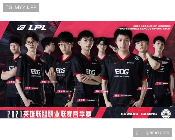 Lautaro训练中展现惊人技巧,状态回暖引团队高度关注 Lautaro训练中展现惊人技巧,状态回暖引团队高度关注