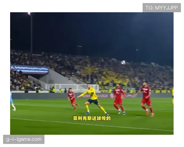 C罗千球里程碑达成,传奇前锋表现稳健引发足球界关注 C罗千球里程碑达成,传奇前锋表现稳健引发足球界关注