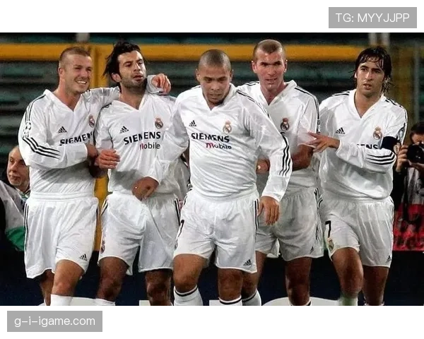 皇马更衣室权力格局调整,将对球队赛季表现与竞争稳定性带来影响 皇马更衣室权力格局调整,将对球队赛季表现与竞争稳定性带来影响