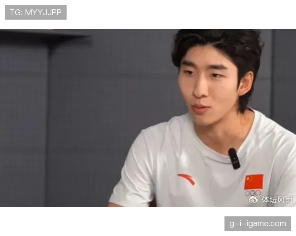 林孝埈训练完直接去奢侈品店刷了张黑卡？